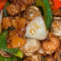 Kung Pao Chicken · Chicken Breast , Hot Spicy