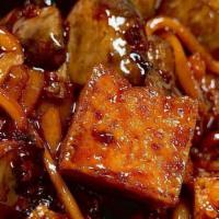Sesame Tofu 芝麻豆腐 · Deep-fried Tofu, Onion, Green Pepper, Carrot, House-made Sweet Sauce, Sesame Seeds