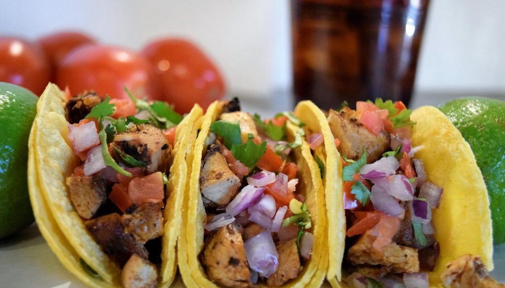 3 Chicken Street Tacos Combo · Low Calorie Option (480 with Diet Soda). . 3 Chicken Street Tacos Combo comes with doubled yellow corn tortillas, onion, cilantro, lime, and your choice one salsa.. The combo comes with a soda.