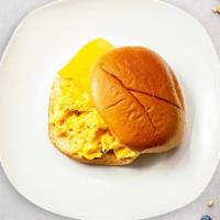 Cheesy Egg Breakfast Sandwich · Egg, and cheddar cheese on your choice of bread.