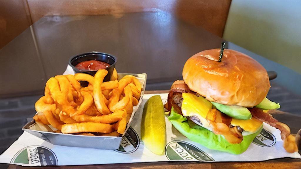 California Mad Burger · Simple and great, avocado, bacon and American cheese.