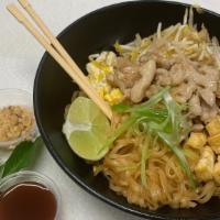 Chicken Pad Thai · Pan Fried Pad Thai Noodle