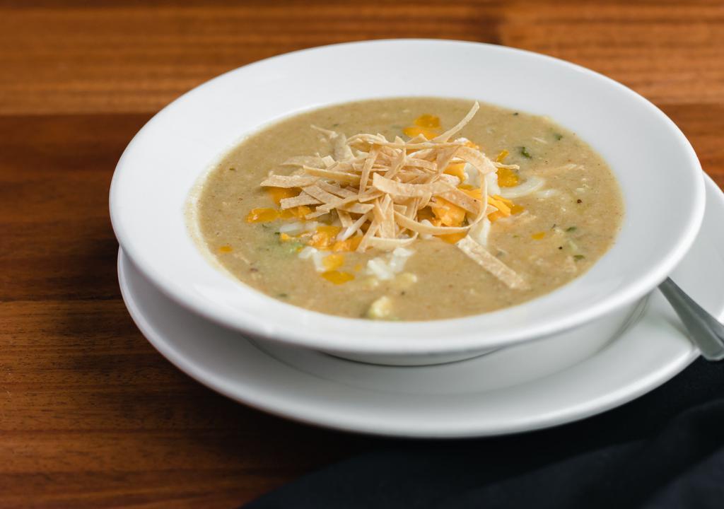 Today'S Featured Soup · House-made, selection changes daily (see list)

MONDAY 
TORTILLA

TUESDAY
CREAMY CHICKEN & NOODLE

WEDNESDAY
SOUTHWESTERN BEAN

THURSDAY
TORTILLA

FRIDAY
NEW ENGLAND CLAM CHOWDER

SATURDAY
BEEF & VEGETABLE

SUNDAY
MOSS POINT GUMBO