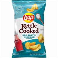 Lay'S Kettle Cooked Sea Salt & Vinegar Potato Chips · 8 Oz