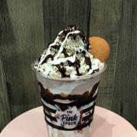 Oreo Shake · Topped with whipped cream and a Nila Wafer