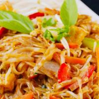 Drunken Noodles Dinner · Sauteed rice noodles with your choice of meat in basil sauce, bean sprout, bell pepper, whit...