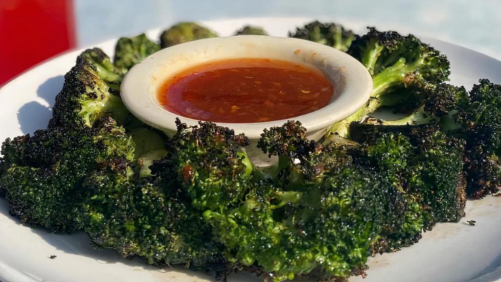 Charred Broccoli Plate · Gluten Free. Vegetarian. Charred Broccoli tossed in Garlic-Lemon Thyme infused oil, Sweet Chili Sauce .