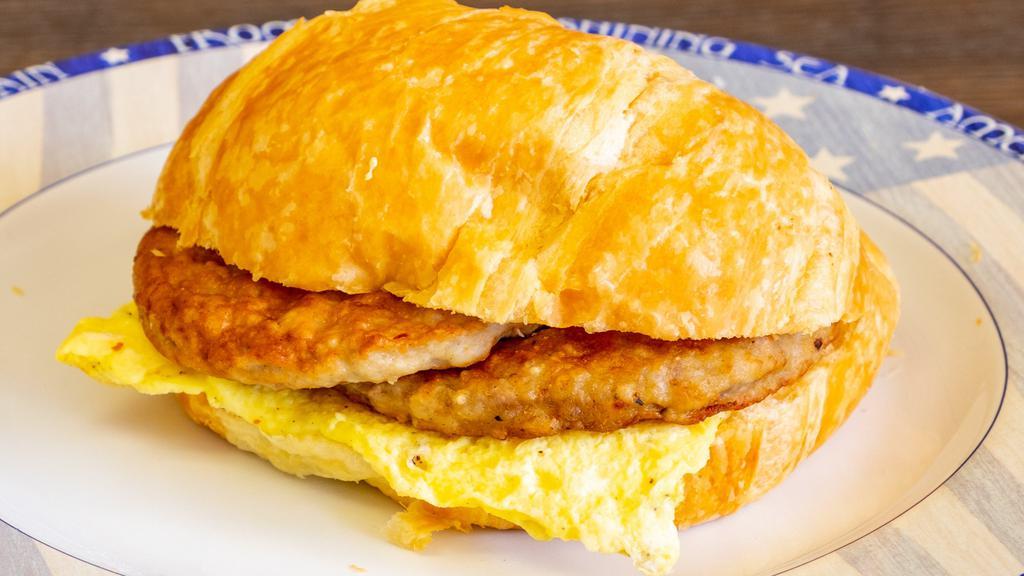 Sandwich Sausage And Egg Cheese Croissant · 
