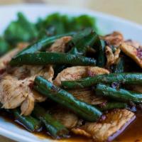Paleo Pad Pik King · a spicy stir-fry with string beans & homemade paleo red curry paste, served with cauliflower...