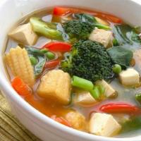 Mixed Vegetable Soup · broccoli, carrot, mushroom, snow pea, baby corn, waterchest nut, etc.
