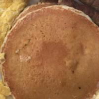 3 Big Pancakes · 