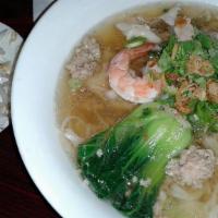 Hu Tieu  Tom Thit · Clear broth with egg or rice  noodles with shrimp and pork