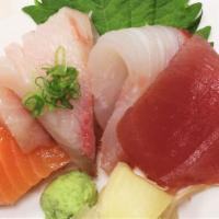 Sashimi Appetizer · Chef choice 4 pieces sashimi.
