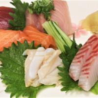 Sashimi Set · 10 pieces of chef choice of fresh sashimi.