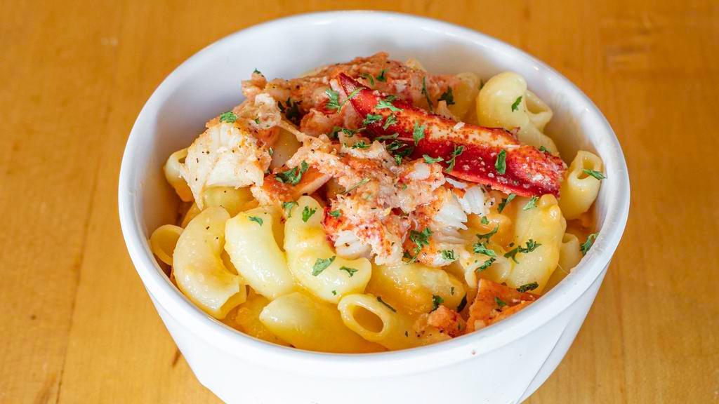 Bk Lobster Mac & Cheese · Creamy macaroni and cheese covered with Maine lobster.