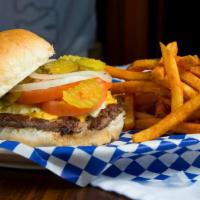 World Famous Griff'S Burger · 1/2 lb burger with lettuce, onions, tomatoes, pickles, mayo, and mustard Add mushrooms, jala...