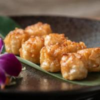 Shumai · Steamed or fried shrimp dumplings