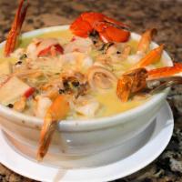 Cazuela De Mariscos · Seafood stew, lobster and seafood