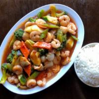 Shrimp & Scallops In Garlic Sauce · Hot and spicy. A tasty mixture of fresh shrimp, scallops, and vegetables in our garlic sauce.