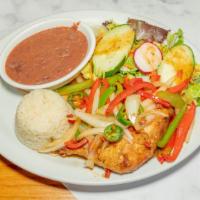 Pollo Ranchero · Spicy. Sautéed chicken in ranchero spicy sauce with jalapeño, bell peppers and onions.