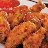 Chicken Wings With Sweet Chili Sauce · 