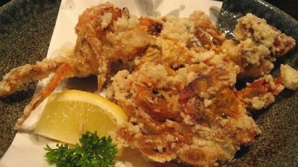 Soft Shell Crab Tempura · Deep fried soft shell crab served with sauce.