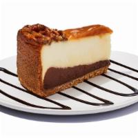 Caramel Fudge Cheesecake · 910 cal.