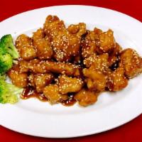 General Tso'S Chicken · Hot & spicy. Chunks of chicken, sautéed with green pepper in chef special sauce.