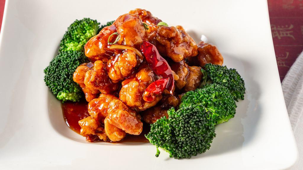 General Tso'S Chicken · Spicy. Chunks of chicken sautéed with pepper, garlic and ginger brown sauce.