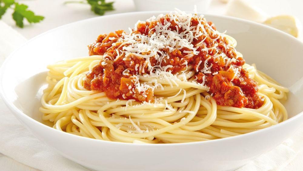Spaghetti Bolognese · The traditional Italian meatsauce.