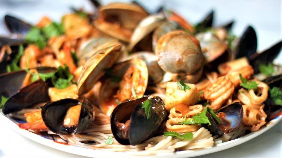 Linguini Frutti Di Mare · Shrimp, scallop, calamari, clams, mussels.