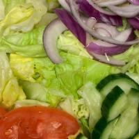 Garden Salad · Iceberg Lettuce, Tomato, Cucumber, Red Onion, Kalamata Olives