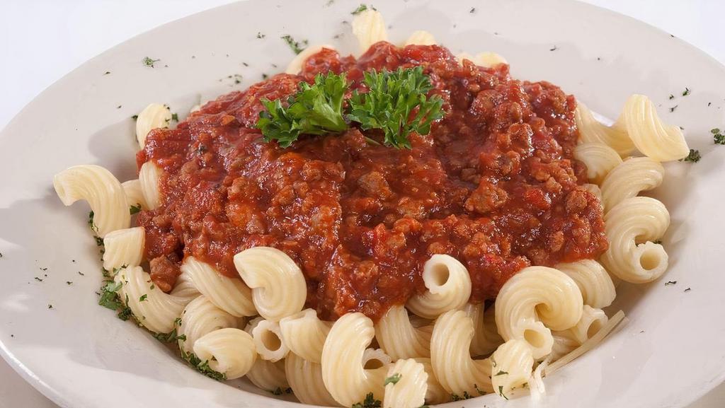 Kids Pasta · Corkscrew pasta served with a garlic roll and you choice of marinara or Alfredo sauce, add grilled chicken $2 or meatball $1.5.  Comes with one kids side option