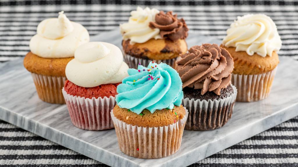 6 Mix · Choose up to 6 different cupcakes for an easy variety pack.
