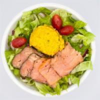 Sweet Salmon · Romaine lettuce, smoked salmon, kabocha sweet potato salad, tomatoes, onion, lemon dressing