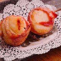 Bekon Hotate · Bacon wrapped scallops