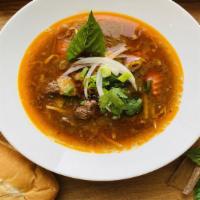 Beef Stew W/Bread · Delicious Vietnamese beef stew with bread