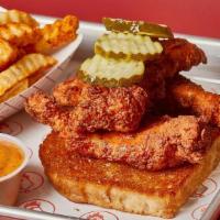#5 Three Tender Plate · Three tenders, Texas toast, pickles, Lucky's sauce, shake fries