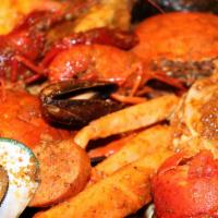 Hands Dirty Combo · Mix and match 1 lb seafood boils (Comes with 1 corn and 1 potato per lb)