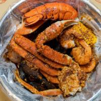 Combo 3 · Lobster Tail  (1/2 lb)
Snow Crab (1 cluster)
Shrimp (No Head) (1/2 lb)
Sausage (1/2 lb)
Blac...