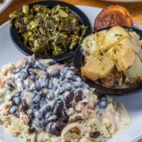 Chicken And Black Bean Combo Con Queso With 2 Veggie Plates · Herb rice topped with rotisserie chicken, black beans, & our famous queso. Gluten-Free. Serv...