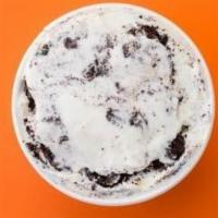 Domino (Cookies 'N' Cream) · Vanilla ice cream with crushed oreos.