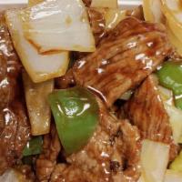 Pepper Steak With Onion 青椒牛 · 