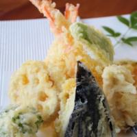 Tempura · Two shrimps, one fish and assorted vegetables