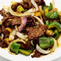 Beef With Green Pepper · sliced beef, stir fried with green pepper and onion in the house brown sauce