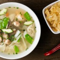 House Wonton Soup（本楼馄炖汤） · Comes with chicken, beef, shrimp and mixed vegetables with pork wontons.