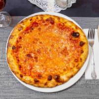Spicy Cheese Pizza · Fresh homemade mozzarella, spicy tomato sauce and shredded parmigiano.