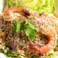 Yum Woon Sen · Silver noodle with ground chicken, shrimp, red onion, green onion, cilantro, carrot ,peanut ...
