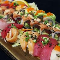 E13 · 6 Pcs Sushi + 6 Pcs Sashimi + 2 Special Rolls<br />* Chef's Choice of Sushi & Sashimi<br />S...