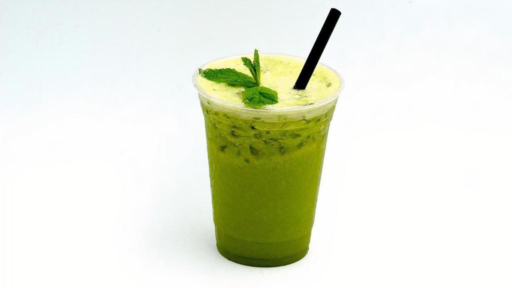 Green Delight · Pineaple, Spinach, Cucumber, Fresh Mint